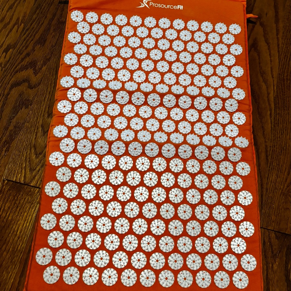 ProsourceFit Orange Acupressure Mat